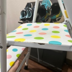 8/13まで　子供用食卓椅子の画像
