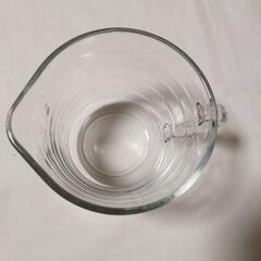蚤の市購入【ガラス計量カップ、500ml】ナチュラルインテリアに飾って可愛いの画像
