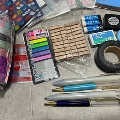 文具、ラッピング等詰め合わせの画像