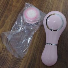電動洗顔機　フェイスマッサージ　未使用替えブラシ付き　美容　コードレスの画像
