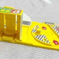 ミニカー 駐車場の画像