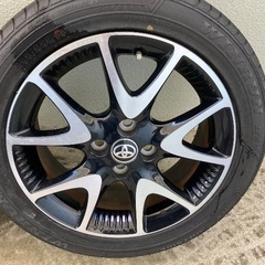 16インチホイール6J 16インチ PCD100 4穴 +45 ハブ54　トヨタ　ヤリス　オプション16インチホイール4本+新品タイヤの画像