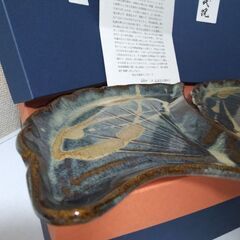 新品未使用　小代焼　健軍窯　釉薬イチョウの葉の形　三代　近重治太郎　熊本県の画像