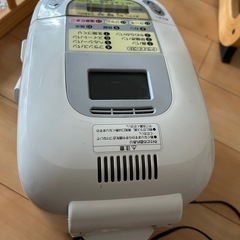 エムケー精工★自動ホームベーカリー HBD-100の画像