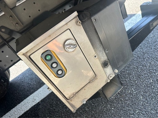 三菱車