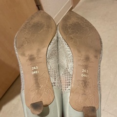 パンプス24.5センチの画像