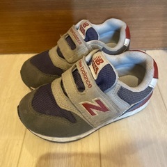 子ども用スニーカー 8点の画像