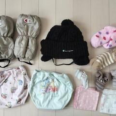 キッズ服 110サイズ (前後サイズ含む) 46点セット 女の子 GAP ANAP FILA POLO Champion BREEZE ベアー ディズニー ミニー ラプンツェル モアナ パンツ靴下 ニットキャップ 脚絆 スウェット パーカー ロンT 肌着 ドレス ワンピースの画像