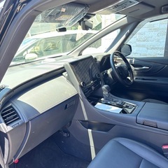 アルファード40系　四駆ガソリン車の画像