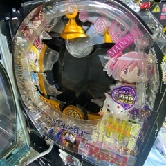 パチンコ実機　劇場版魔法少女まどか☆マギカ　きゅうべぇver ホール仕様の画像