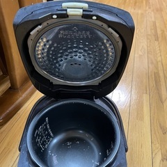 象印IH炊飯ジャー NP-VP10E3 2015年式の画像
