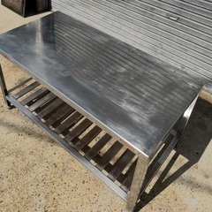 ステンレス製 ガス台 コンロ台 鉄板焼き台 作業台 調理台 引戸扉 横120cm 奥行き60cm高さ65cmの画像