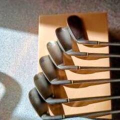 ゴルフ   アイアンセット9本の画像