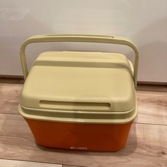 クーラーボックス350ml缶6本サイズの画像