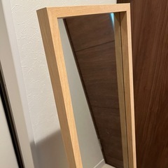 【美品】ニトリ全身鏡（横22cm×高さ149cm）の画像