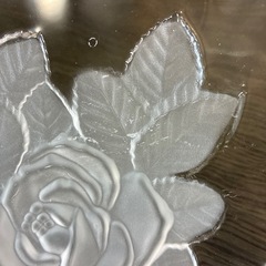 ガラスの大皿の画像