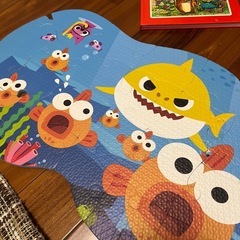 絵本、パズルの画像
