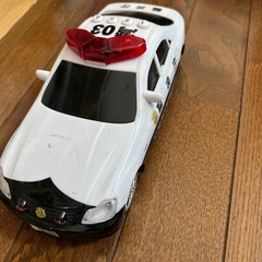 しゃべる　パトカーの画像