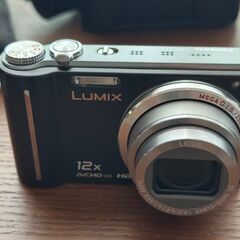 Panasonic デジタルカメラ LUMIX DMC-TZ7 美品の画像