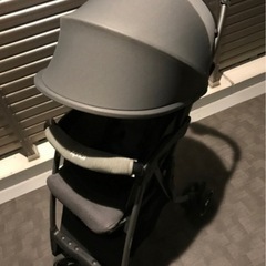 アップリカ　クルリー　ベビーカーの画像