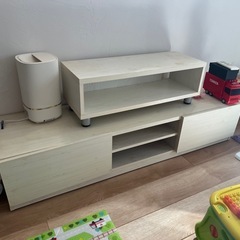 テレビ台の画像