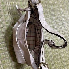 ショルダーバッグの画像