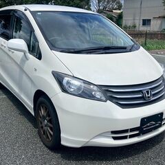 コミコミ🚘車検2年付！ディーラー車！7人乗！ETC！スモークテール！社外アルミ！点検整備付き！フリード！の画像