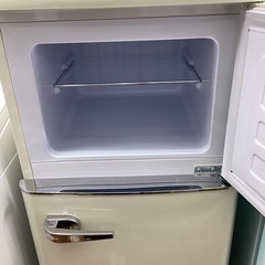 ２ドア冷蔵庫　IRIS OHYAMA PRR-122D-Wのご紹介ですの画像
