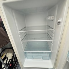 USED 冷蔵庫 アイリス 2022年 162Lの画像