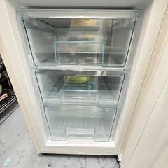 USED 冷蔵庫 アイリス 2022年 162Lの画像