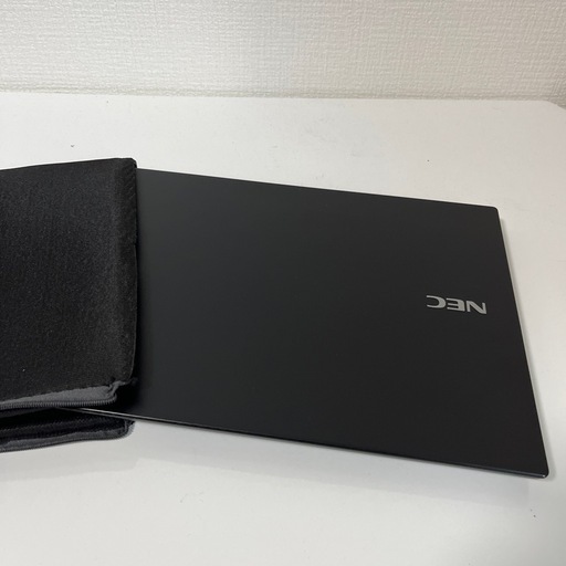 8世代i5 13.3インチノートPC Office付き　カメラなし
