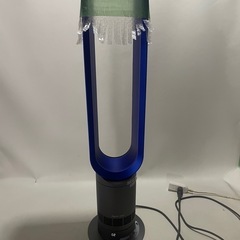 タワー型の青いデザインで、リモコン付きの冷風機の画像