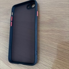 iPhone SEのケース　中古の画像