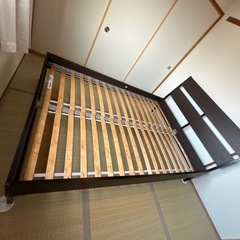 IKEAダブルベッド
