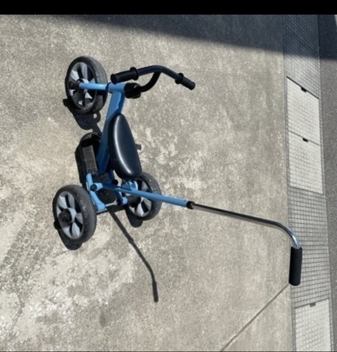 三輪車　青　水色 Amazon.co.jp: JTC おでかけ三輪車 3in1 Tricycle ペールブルー
