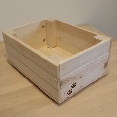 ☆廃材家具☆多用途ストレージボックス(小)肉球焼き印付きの画像