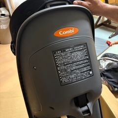 ギュット　自転車前乗せチャイルドシートレインカバー付きの画像