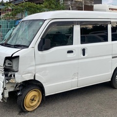 NV100クリッパー R1 年の画像