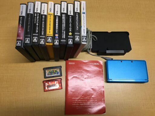 【ジャンクの中古品として】トモダチコレクション 新生活　３ＤＳ本体付き ジャンクの中古品として】トモダチコレクション新生活 3DS