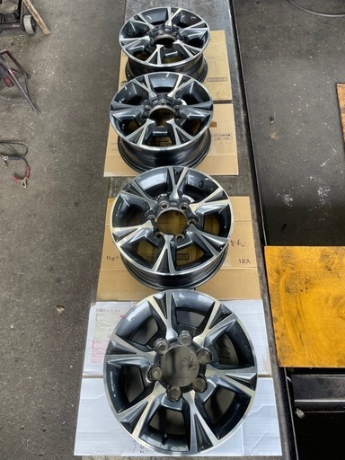 ハイエース 純正ホイール 15インチ