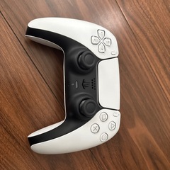 美品 PlayStation 5 ディスクドライブ搭載CFI-2000B01 PS5本体の画像