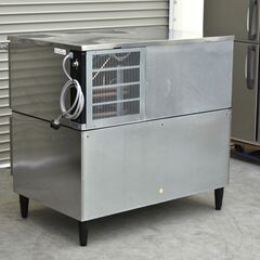 ≪yt1993ジ≫ ホシザキ 業務用製氷機 IM-230DWM-1 キューブアイスメーカー 製氷230kg スタックオンタイプ ST-200A 現状品 製造番号/H202288/T04111 中古厨房機器/宮城県仙台市 70618-06の画像