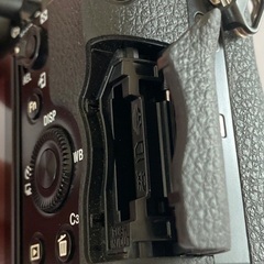 【※緊急※値下げ交渉可能】SONY α7R ILCE-7R ボディ フルサイズの画像