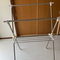 洗濯物干しの画像