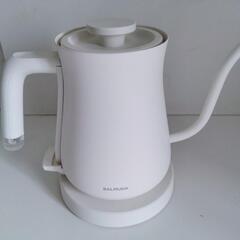 BALMUDA　バルミューダ　電気ケトル　旧モデル　ホワイト　754の画像