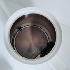 BALMUDA　バルミューダ　電気ケトル　旧モデル　ホワイト　754の画像