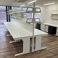 オフィス家具 オフィスデスク シェルフ キャビネットの画像
