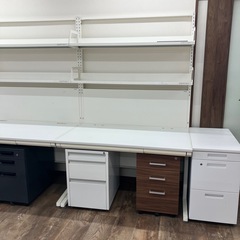オフィス家具 オフィスデスク シェルフ キャビネットの画像