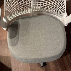 ハーマンミラー　セイルチェア　オフィスチェア　の画像