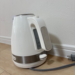 電気ケトルの画像